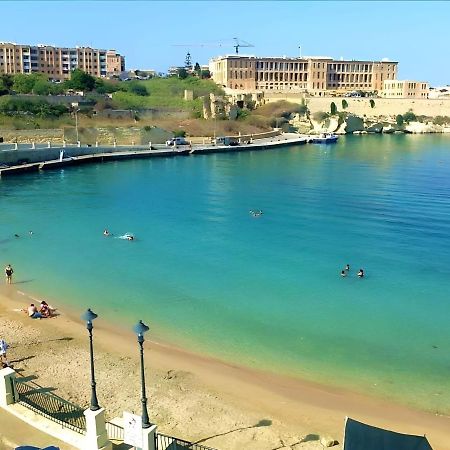 Вілла 1500 Little Pink House In Kalkara Creek Екстер'єр фото